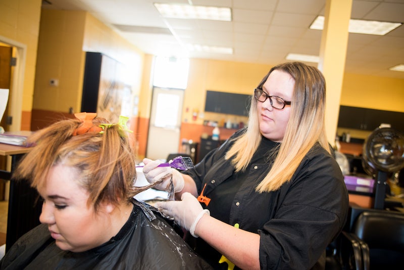 Learning the trends: Cosmetology students share favorite styles